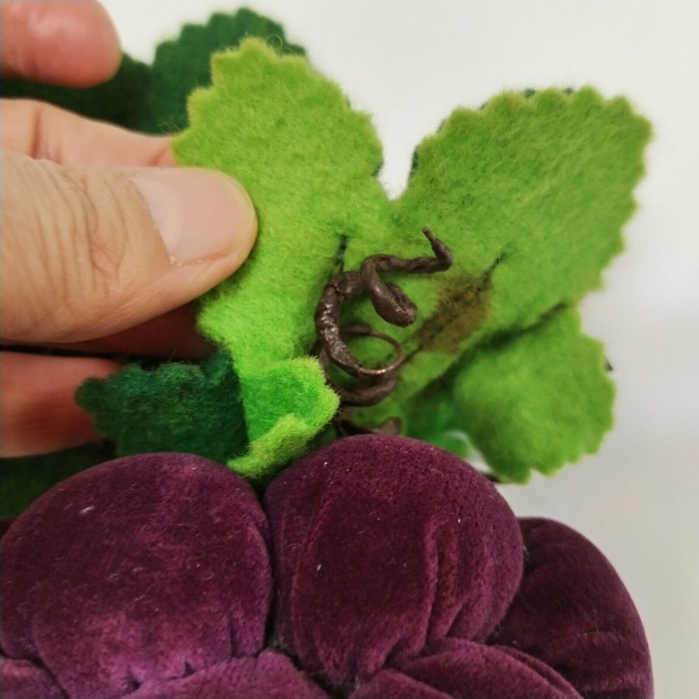 Vintage Velvet Set Of 4 Grapes on Vine Plush‎ Home Decor 9 Inches Grandmacore - Picture 7 of 13